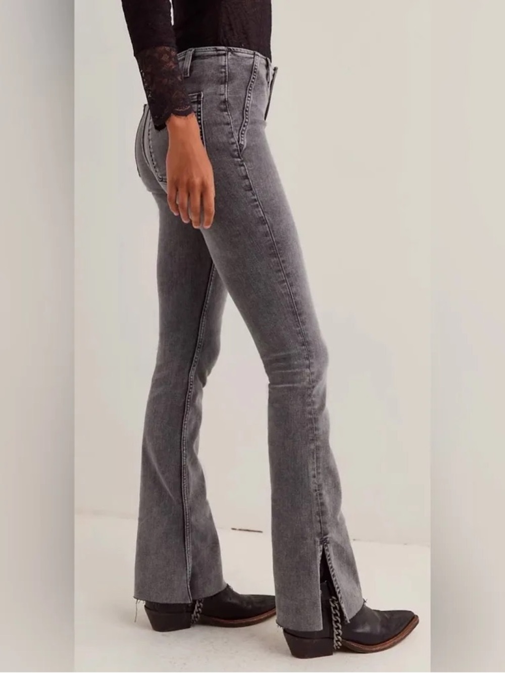 We The Free | ‘Level Up’ Slit Slim Flare Jeans in Washed Grey | Size 27